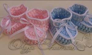 Simple crochet booties: knit in one evening Crochet booties for a 3 month old baby with description